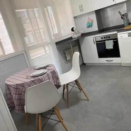 Apartment Alojamiento Familiar - Garaje Opcional